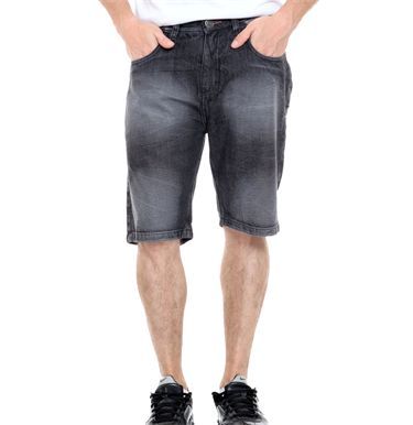 Bermuda masculina detalhe puídos
